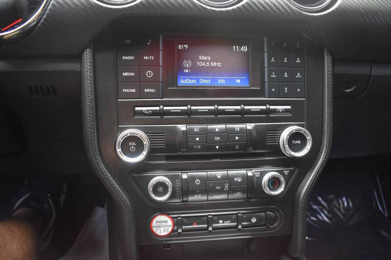 2015 Ford Mustang V6
