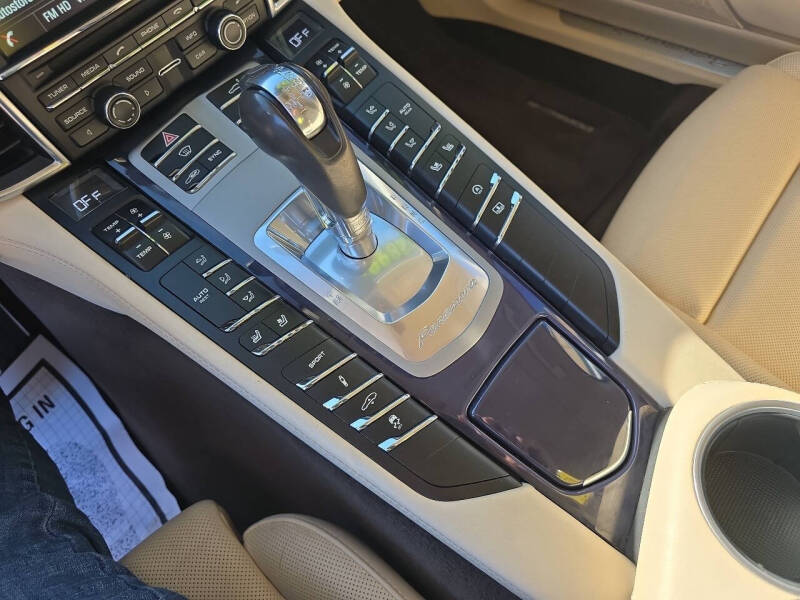 2016 Porsche Panamera S