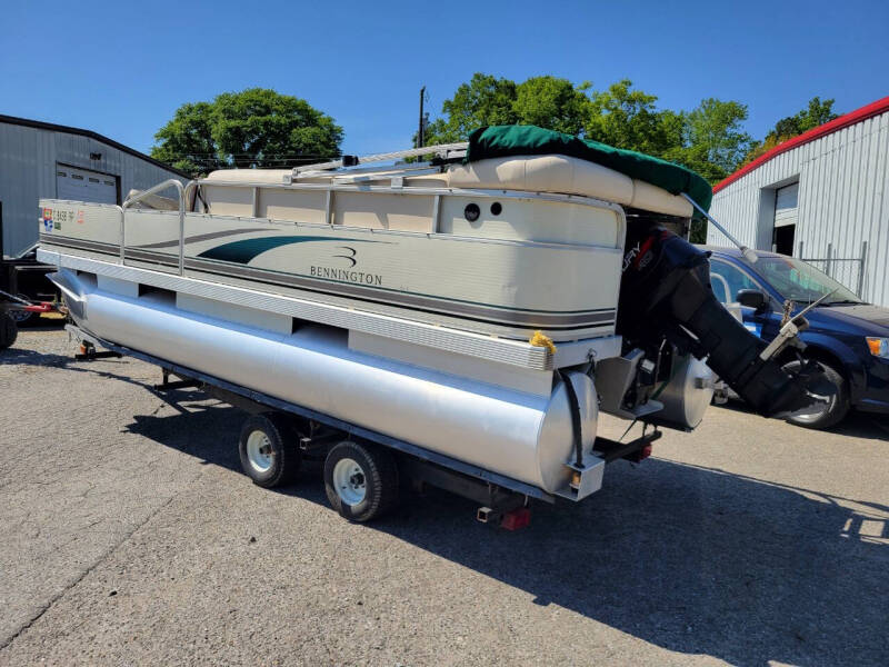 2003 Bennington 185S