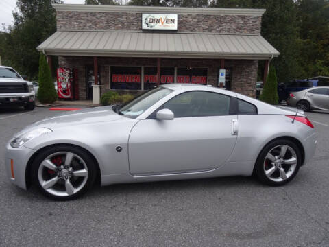 2006 Nissan 350Z for sale at Driven Pre-Owned in Lenoir NC