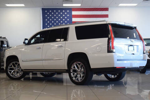 2019 Cadillac Escalade ESV Platinum