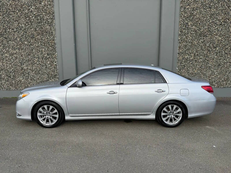 2011 Toyota Avalon Limited