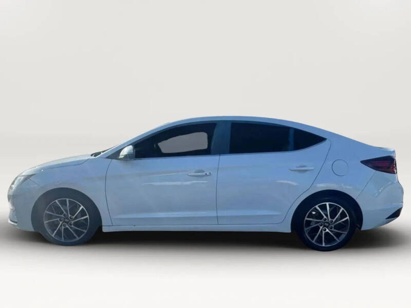 2020 Hyundai Elantra