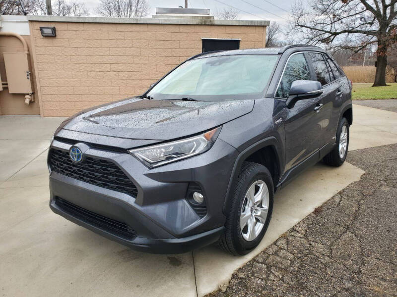 2020 Toyota RAV4 Hybrid for sale at COOP'S AFFORDABLE AUTOS LLC in Otsego MI