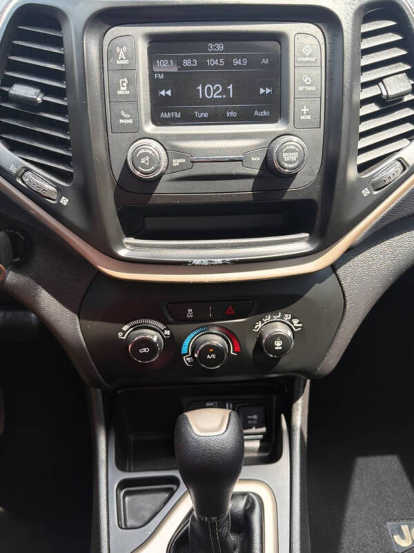 2018 Jeep Cherokee Latitude