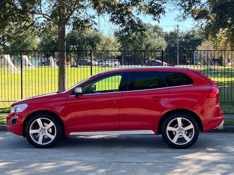 2011 Volvo XC60 T6 R-Design