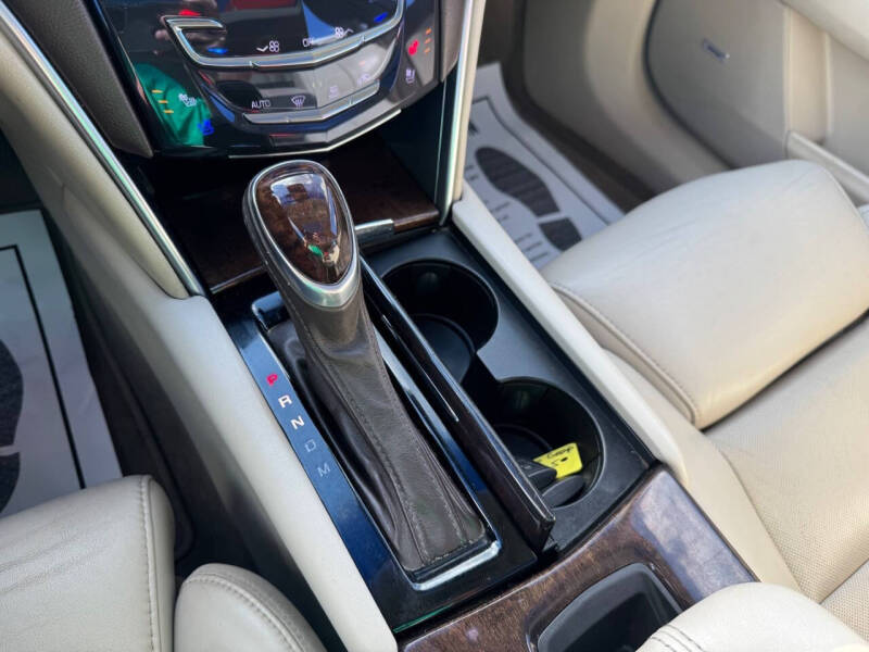 2013 Cadillac XTS Premium Collection