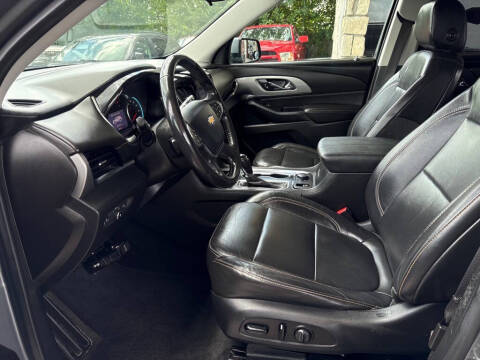 2020 Chevrolet Traverse LT Leather
