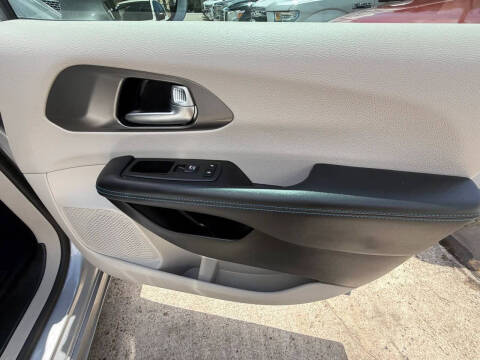 2021 Chrysler Pacifica Touring L