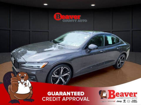 2024 Volvo S60 B5 Core Dark Theme