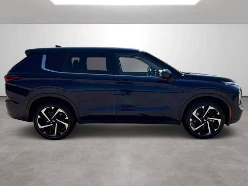 2024 Mitsubishi Outlander