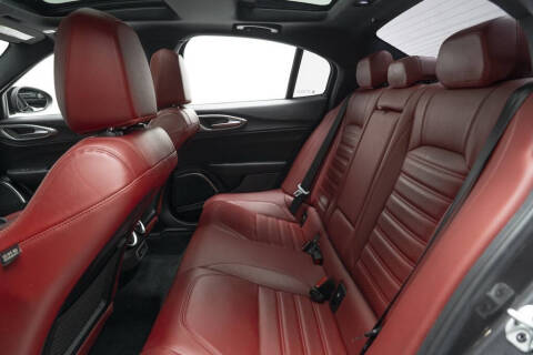 2022 Alfa Romeo Giulia Veloce