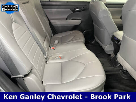 2022 Toyota Highlander XLE