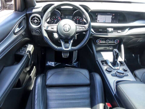 2023 Alfa Romeo Stelvio Veloce