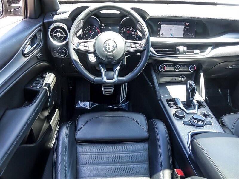 2023 Alfa Romeo Stelvio Veloce