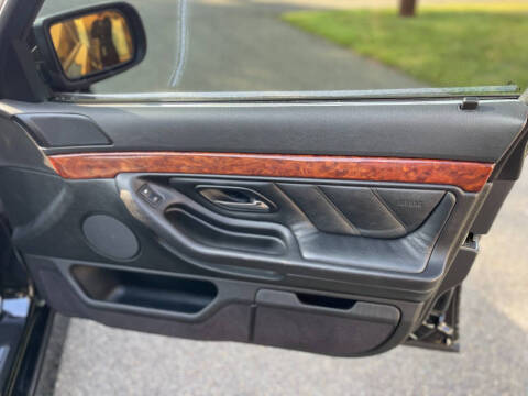 2001 BMW 7 Series 740iL