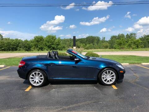 2005 Mercedes-Benz SLK for sale at Fox Valley Motorworks in Lake In The Hills IL