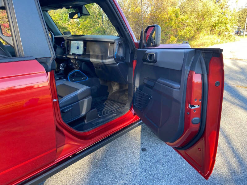 2024 Ford Bronco Black Diamond