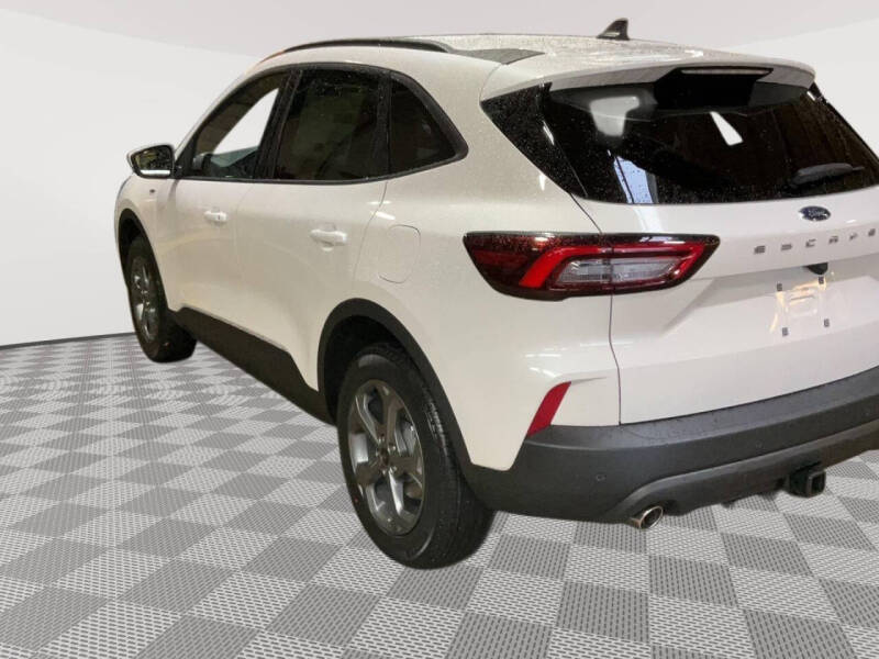 2026 Ford Escape ST-Line Select