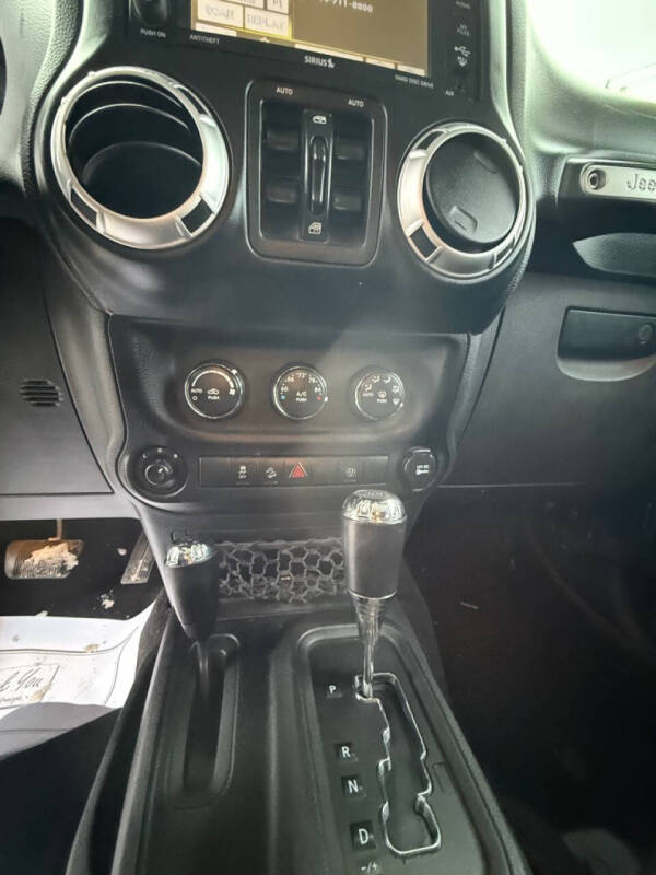 2013 Jeep Wrangler Unlimited Sahara