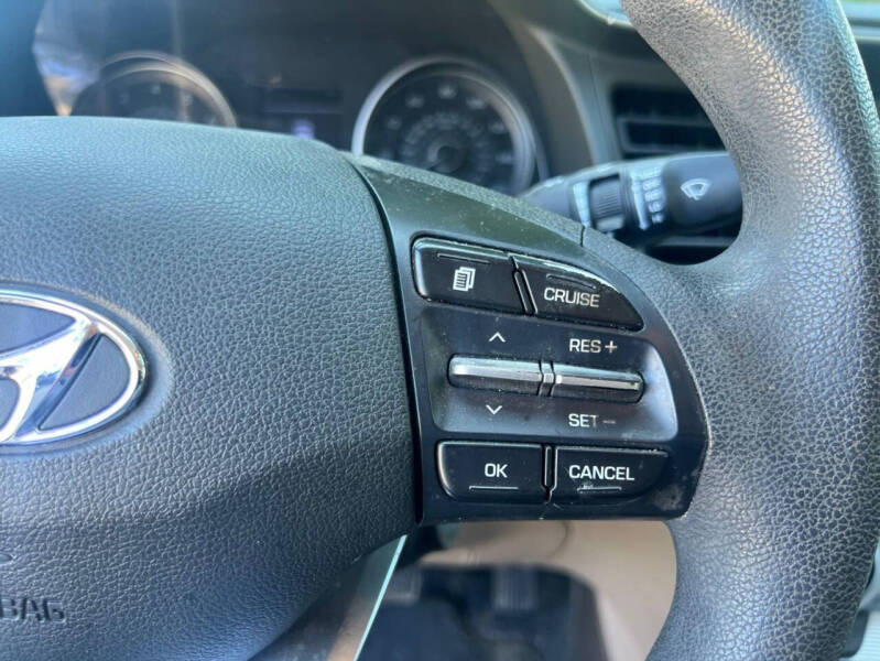 2019 Hyundai Elantra