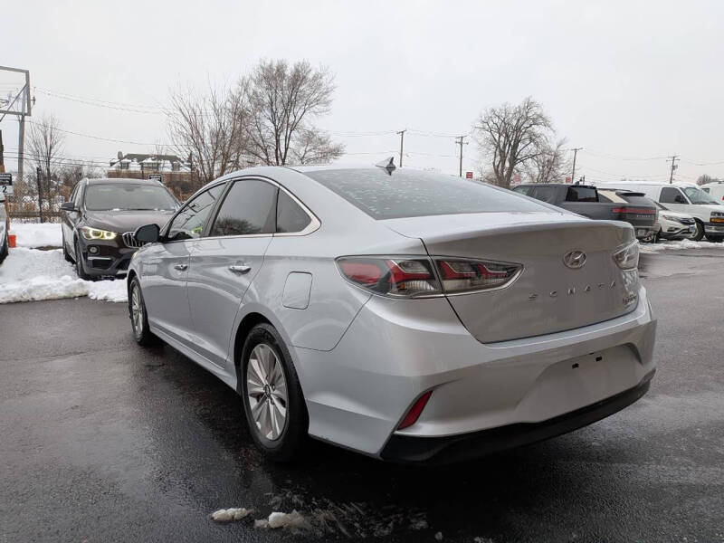 2019 Hyundai Sonata Hybrid SE