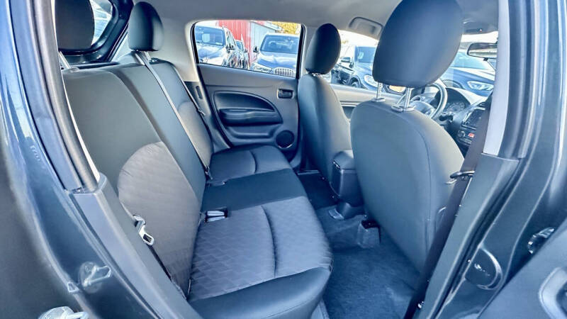 2024 Mitsubishi Mirage ES