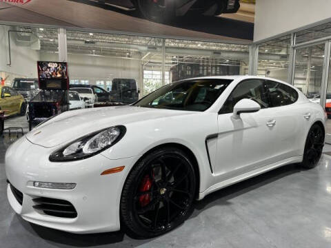 2016 Porsche Panamera