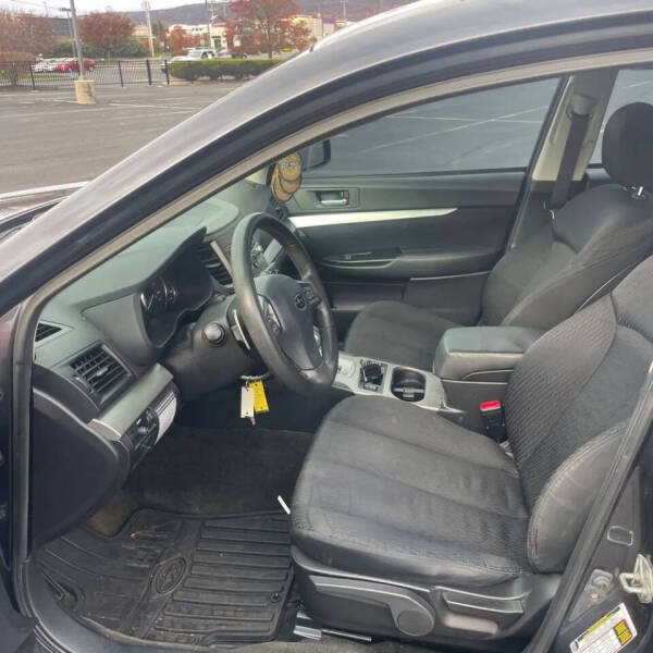 2012 Subaru Outback 2.5i