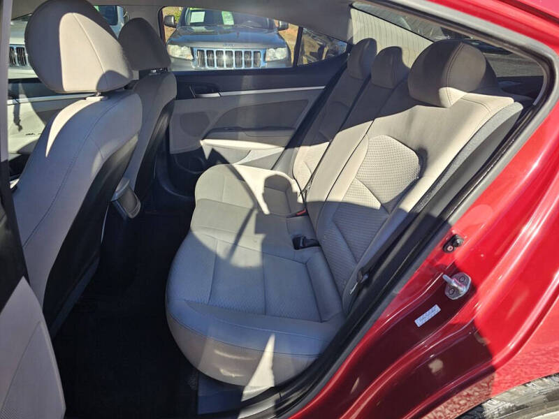 2019 Hyundai Elantra SEL