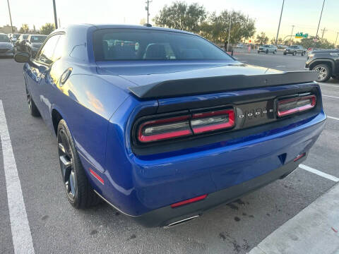 2019 Dodge Challenger SXT