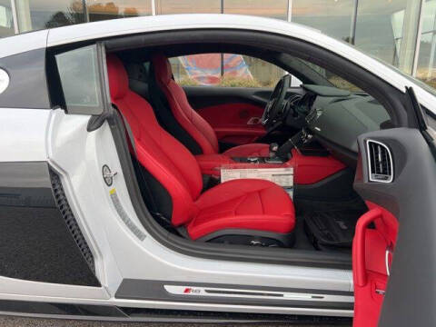 2023 Audi R8 5.2 V10 performance