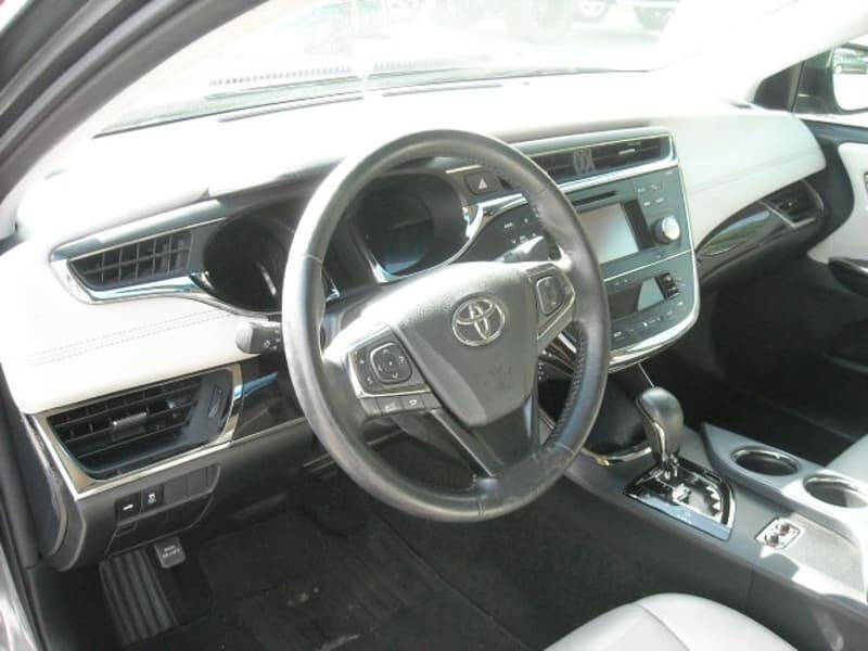 2013 Toyota Avalon for sale at Luxury Auto Sales, Inc in Norfolk, VA