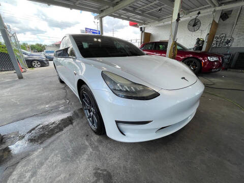 2019 Tesla Model 3 Standard Range Plus