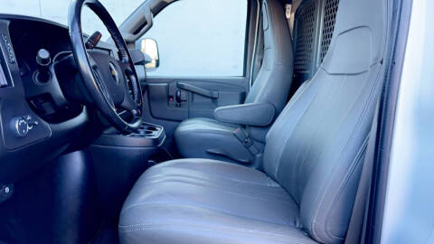 2020 Chevrolet Express 3500