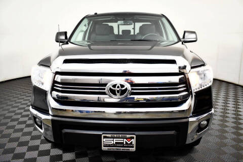 2016 Toyota Tundra SR5