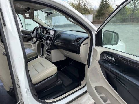 2018 Dodge Grand Caravan SE Plus