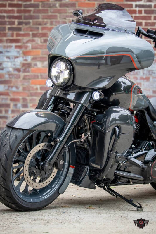 2018 Harley-Davidson CVO ST Glide