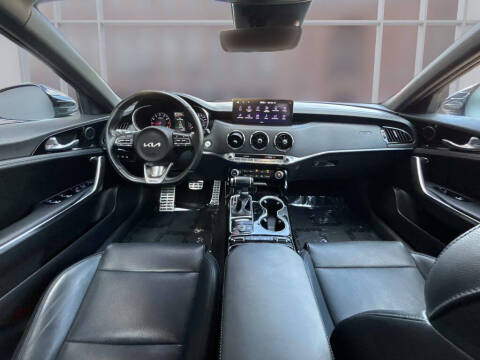 2023 Kia Stinger