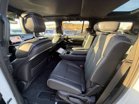 2024 Jeep Grand Wagoneer Obsidian