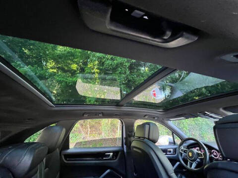 2019 Porsche Cayenne S