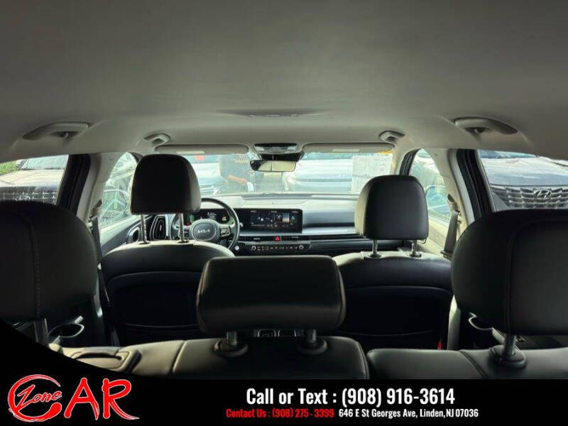 2024 Kia Sorento S