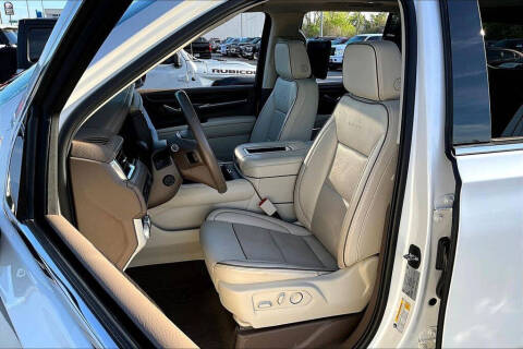 2023 GMC Yukon Denali