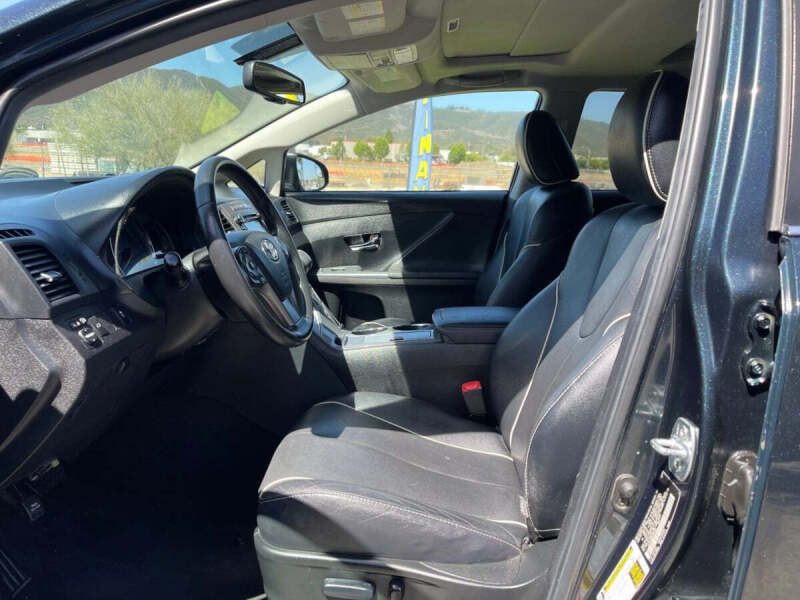 2014 Toyota Venza XLE