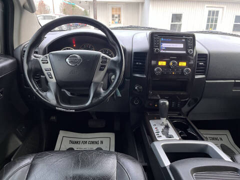 2013 Nissan Titan SL