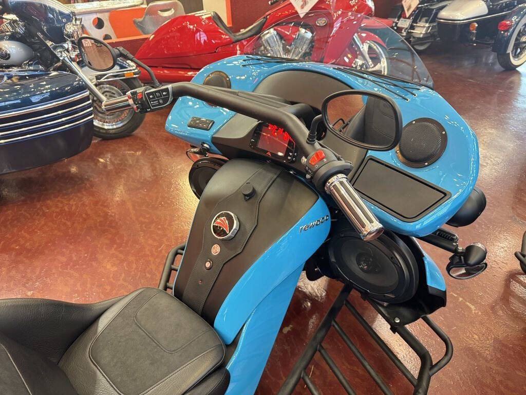 2023 Rewaco® GT Touring 4