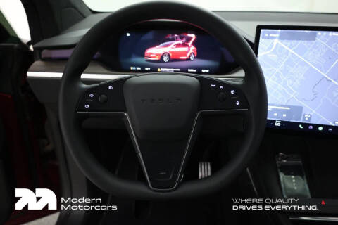 2023 Tesla Model X Standard Range