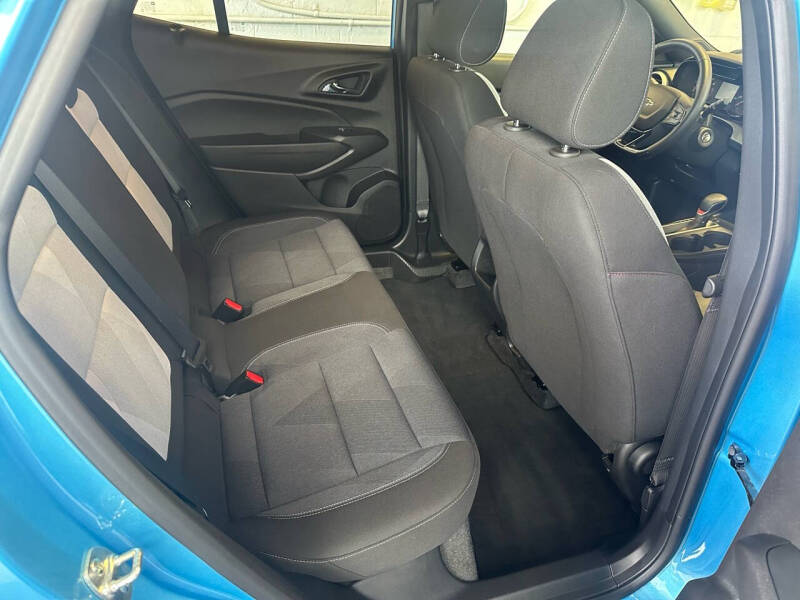 2025 Chevrolet Trax RS