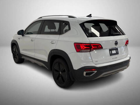 2023 Volkswagen Taos SE