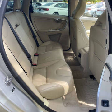 2016 Volvo XC60 T5 Premier